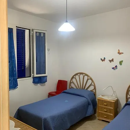 Holiday home Anna Con Piscina *